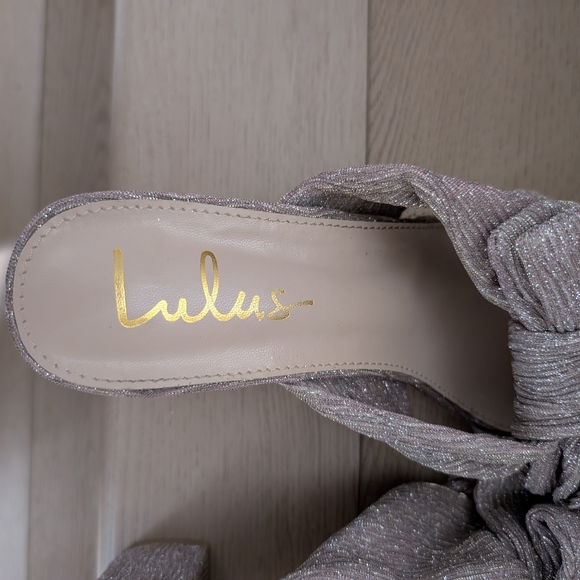 EUC Lulu's Dorothea Knotted High Heel Sandals - Picture 7 of 14